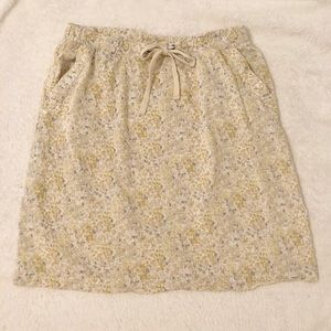 Eddie Bauer Dot Skirt
